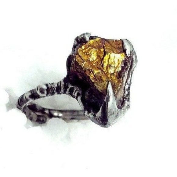 Chalcopyrite crystal ring handmade adjustable ring - Picture 3 of 12
